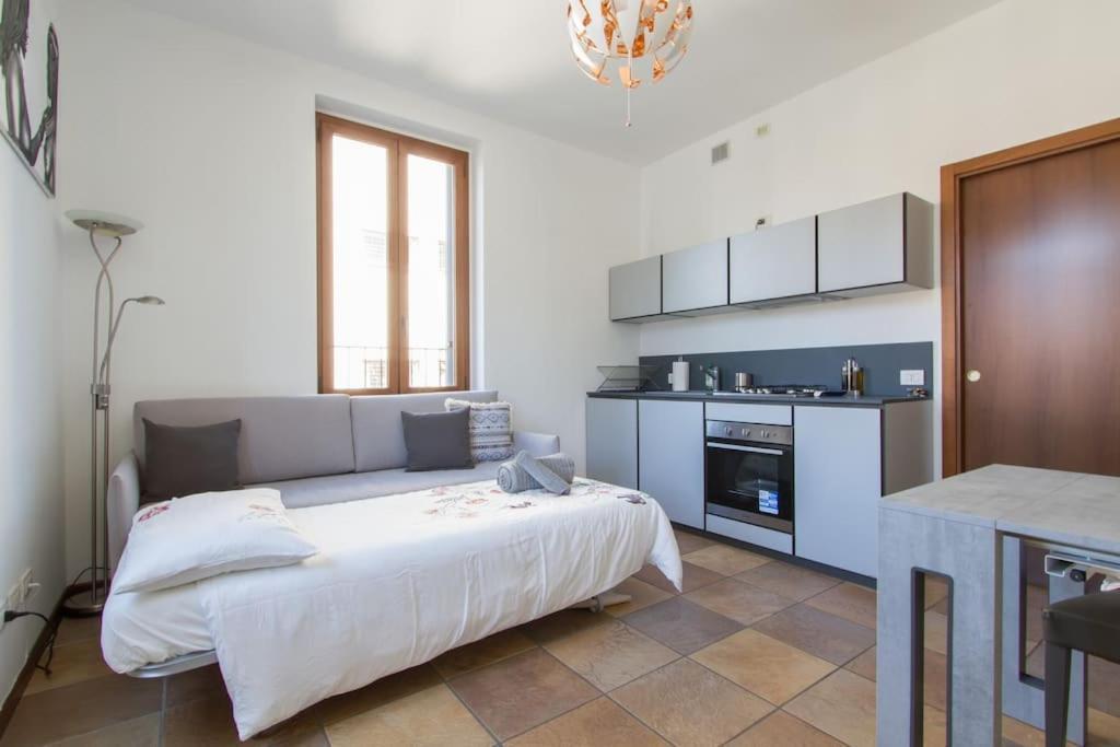 Fabulous Studio In Monza 15 Km To Milan City Centre Екстериор снимка