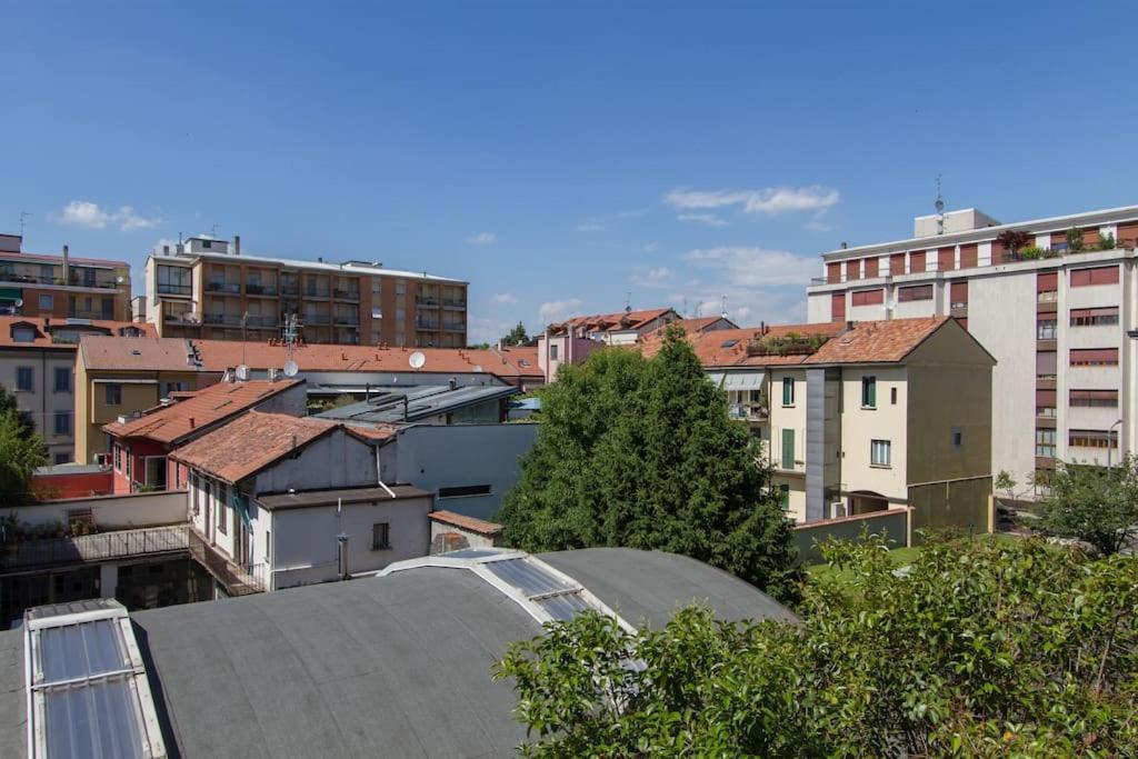 Fabulous Studio In Monza 15 Km To Milan City Centre Екстериор снимка